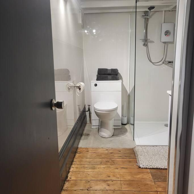 21 Mini Loft Apartment - Great Location - Comfy King Size Bed Hove Exterior foto